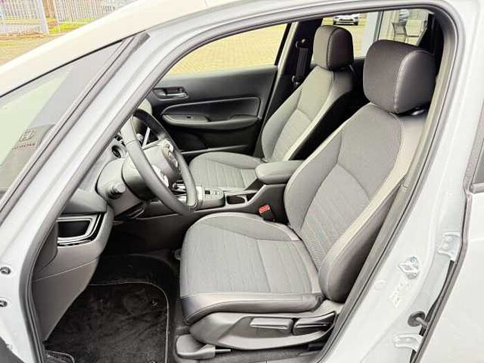 Honda Jazz Hybrid e: HEV 1.5 i-MMD Crosstar Advance