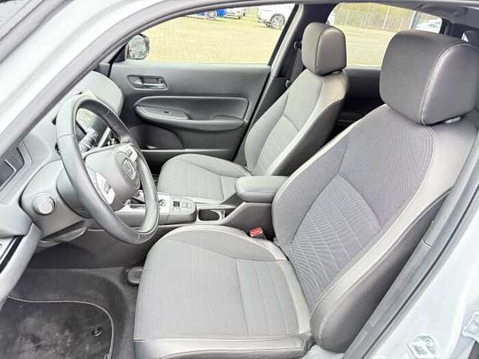 Honda Jazz Hybrid e: HEV 1.5 i-MMD Crosstar Advance