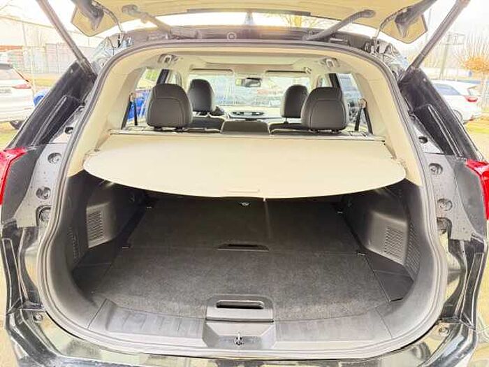 Nissan X-Trail 1.6 DIG-T Tekna