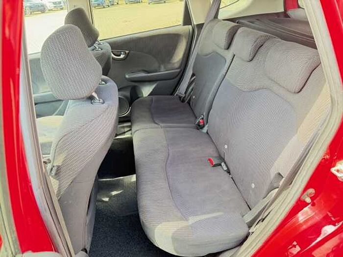 Honda Jazz 1.4 i-VTEC Comfort Plus